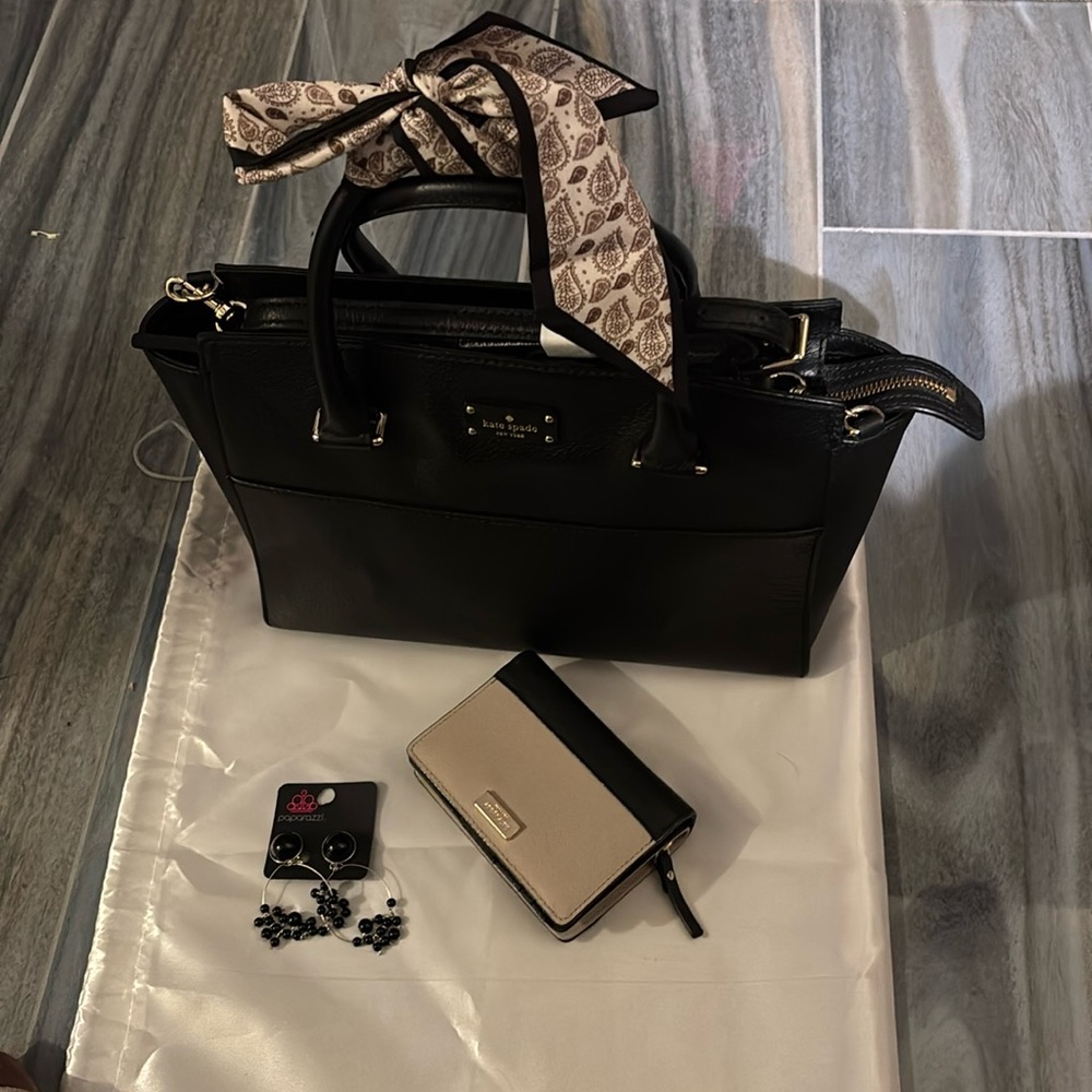 kate spade. 4 Piece Set: Lana Satchel with Free Wallet, Twilly & Dust Bag.NWOT